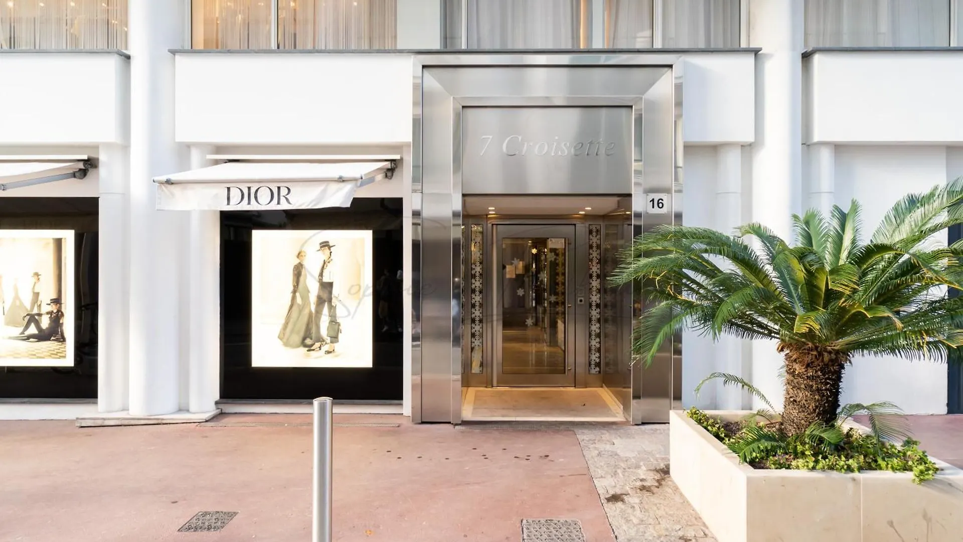 Plein Sud - Le Tapis Rouge Croisette Apartment Cannes