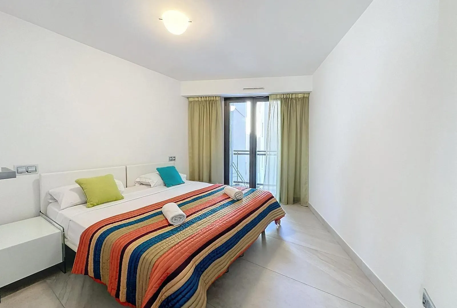 Plein Sud - Le Tapis Rouge Croisette Apartment Cannes
